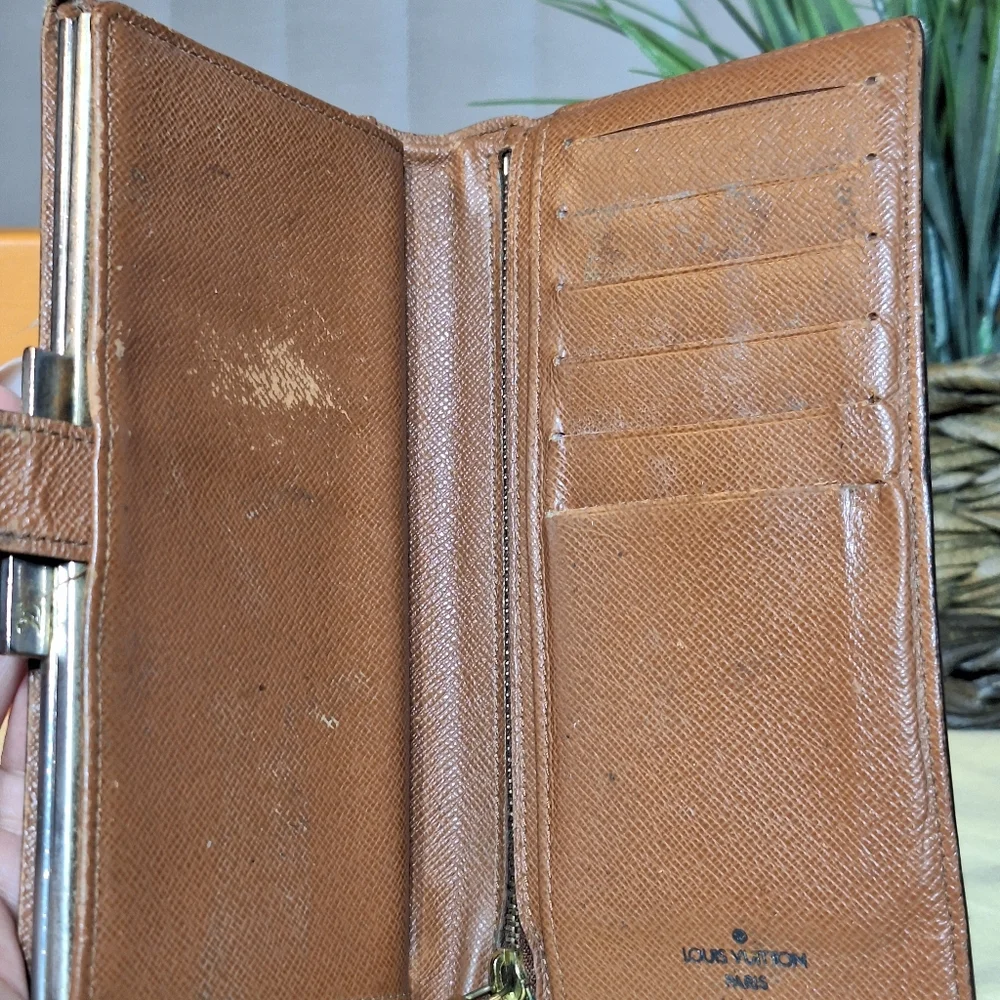 Rare Louis Vuitton Vintage Kisslock Long Wallet - Picture 8 of 14